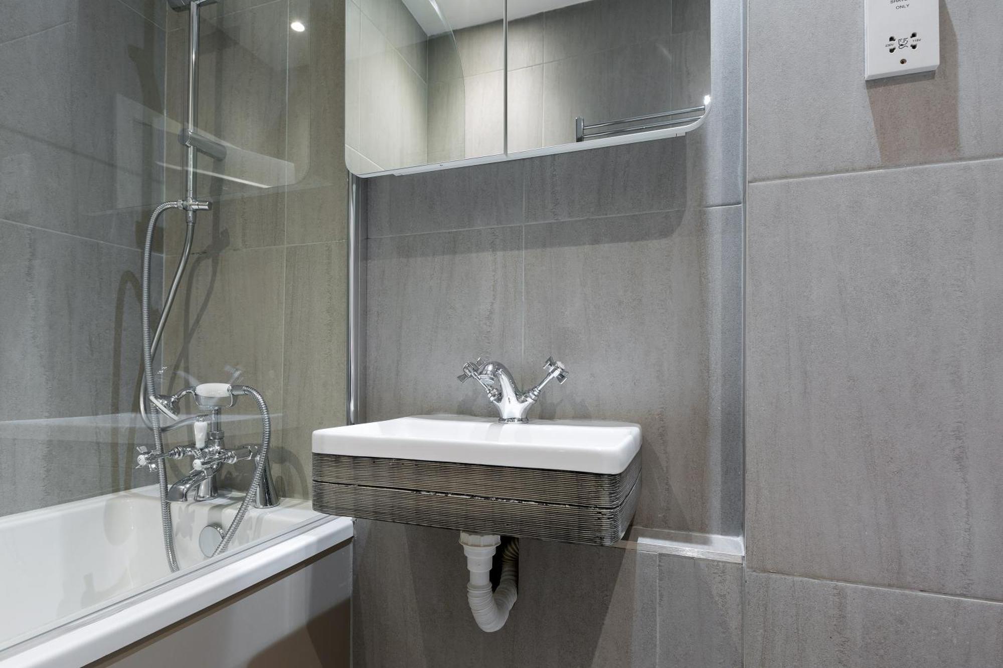 Cozy And Bright 1 Bedroom Apt In Knightsbridge Londra Exterior foto